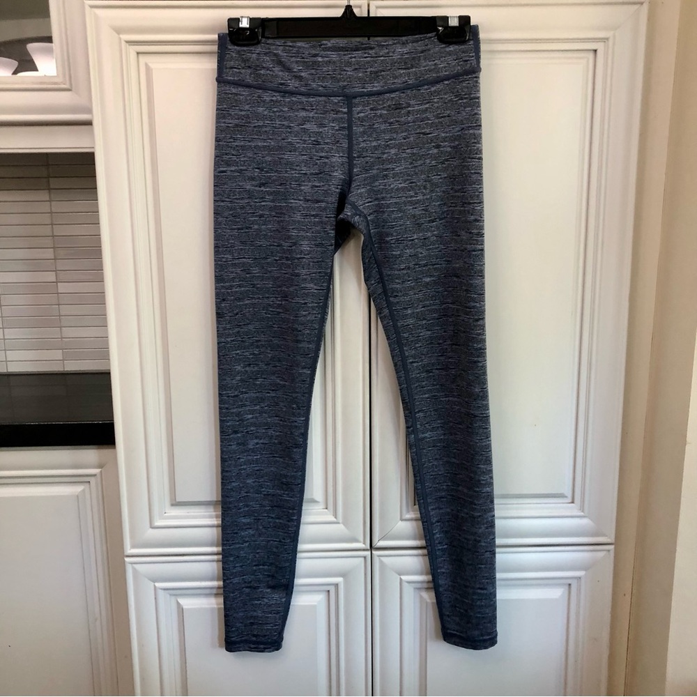 Ivivva by Lululemon reversible girls leggings 🍋